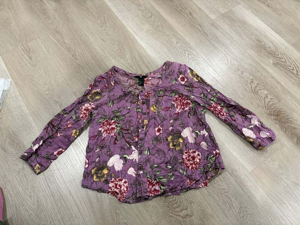 H&M Purple Floral Button-Down Long Sleeve Blouse Size US 6